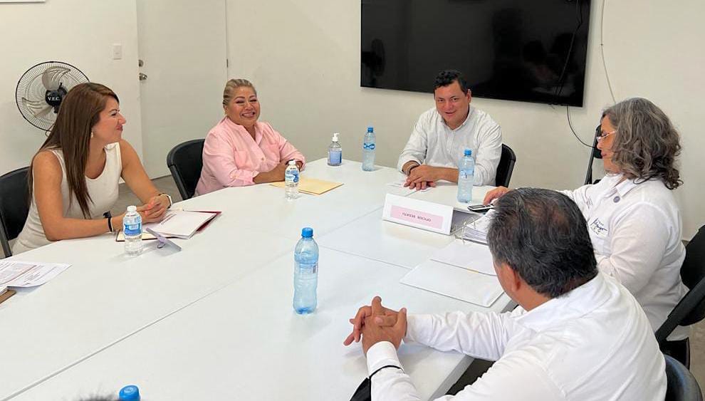 Evalúa Gobierno de Guerrero avances en remodelación del Parque Papagayo