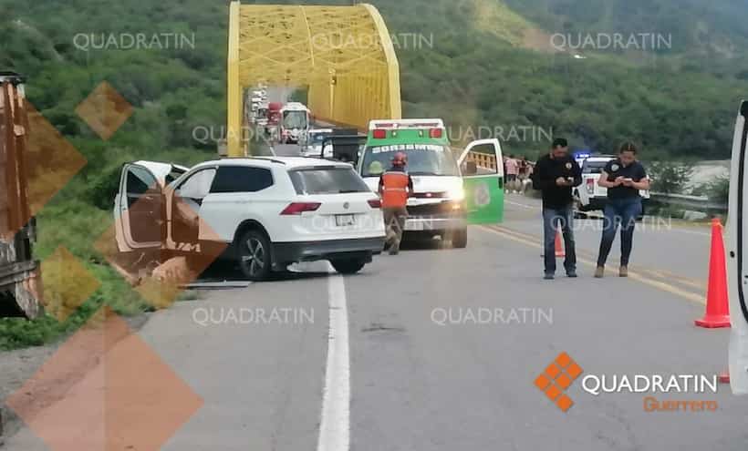 Conductor pierde la vida tras accidente en la Autopista Siglo 21