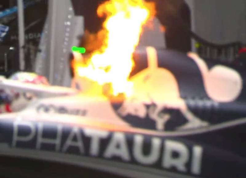 Fuego en el GP de Singapur: Monoplaza de Pierre Gasly se incendió en las prácticas