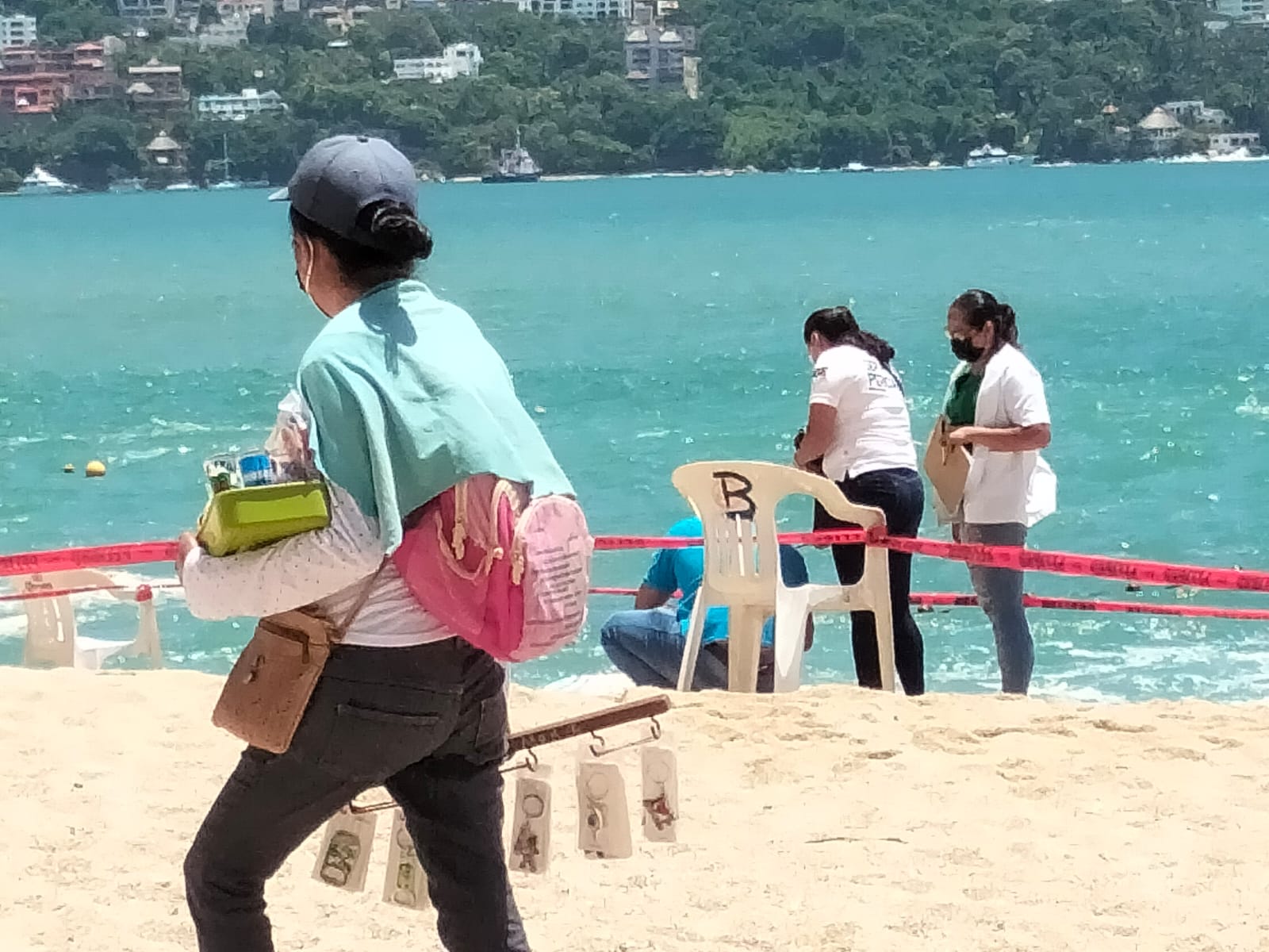 Se ahoga canadiense en playa de Acapulco