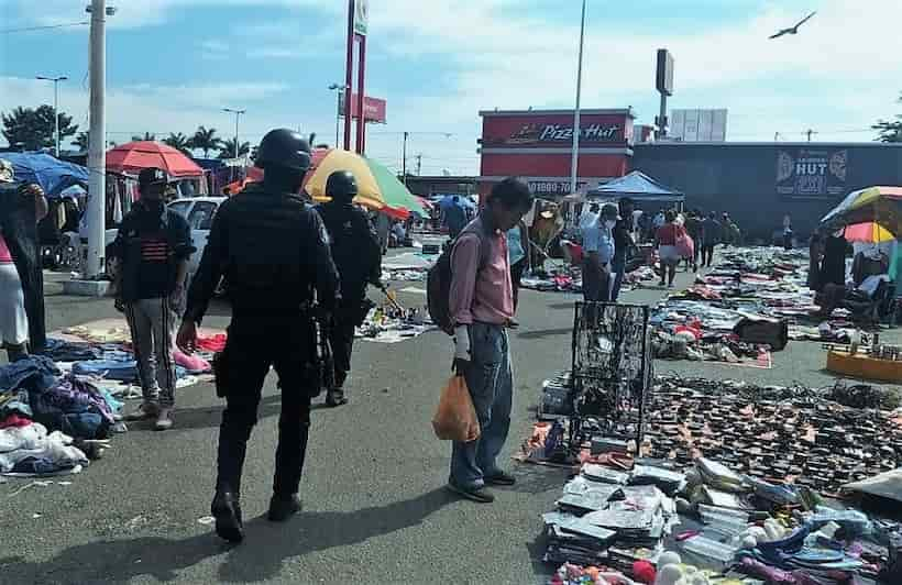 Falsa alarma genera movilización militar y policiaca en el Tianguis de la Zapata