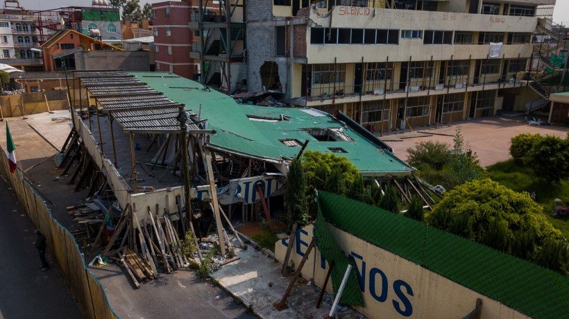 Ofrecen 1 mdp por director de obra del colegio Rébsamen que colapsó en sismo del 19S