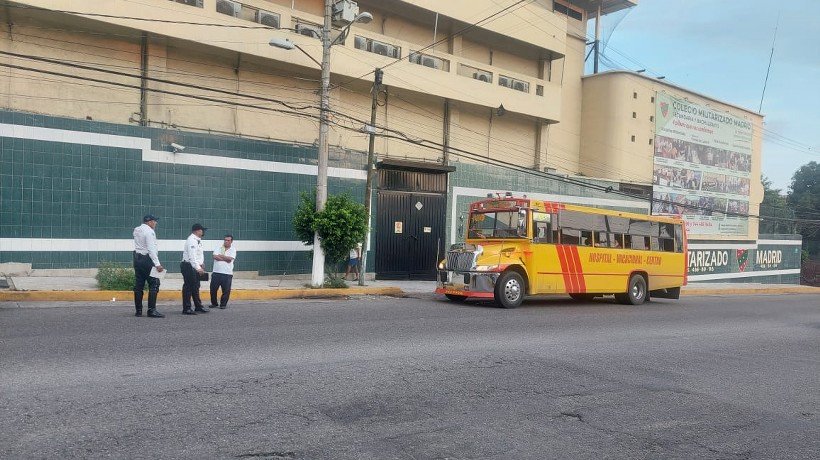 Vigilan que urbaneros manejen seguro en Acapulco