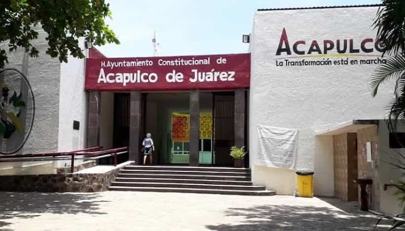 Ayuntamiento de Acapulco: Trabajador anuncia huelga de hambre por despido injustificado