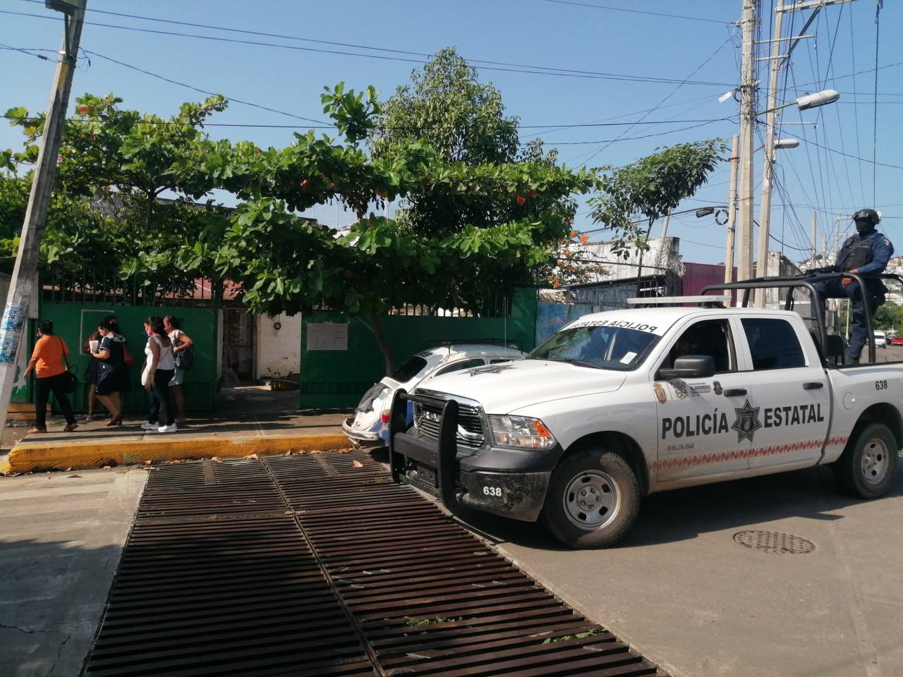 Despliegan elementos policiacos por quema de casillas en votación de la SNTE