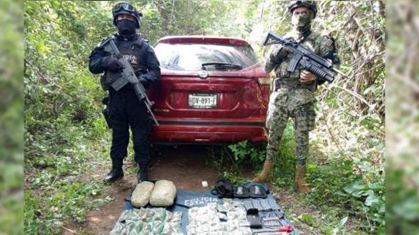 Decomisan droga y arsenal en San Miguel Totolapan, Guerrero