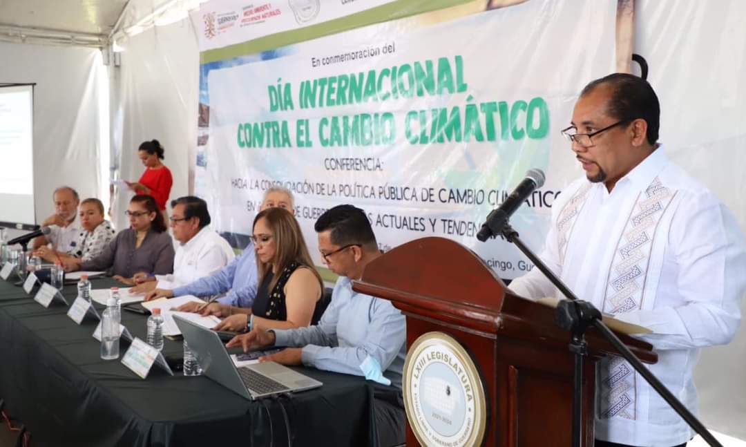 Imparten conferencia sobre Cambio Climático en Congreso de Guerrero