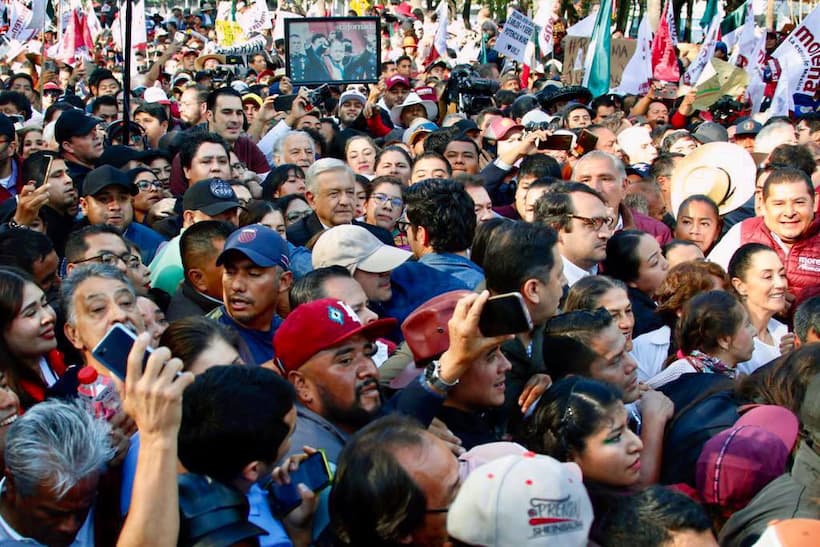 Inicia la “Marcha del Pueblo” encabezada por AMLO en CDMX