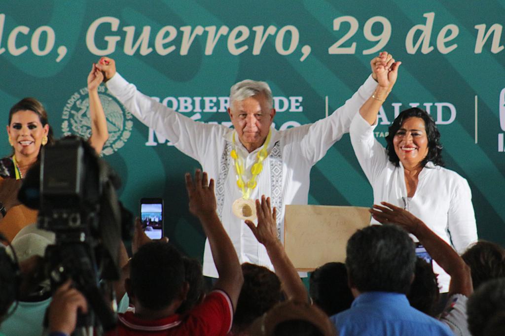Acompaña Abelina López al presidente López Obrador en la presentación del Plan Salud IMSS- Bienestar
