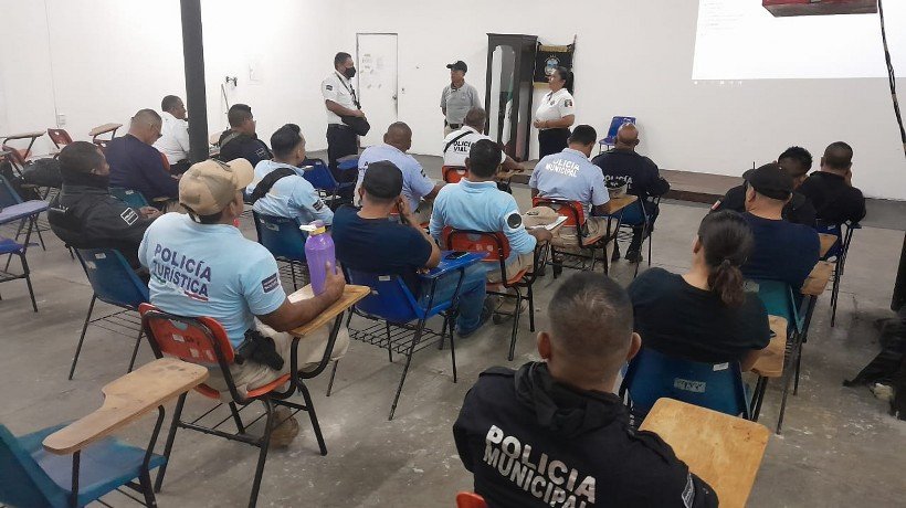 Capacita experto japonés a policías de Acapulco