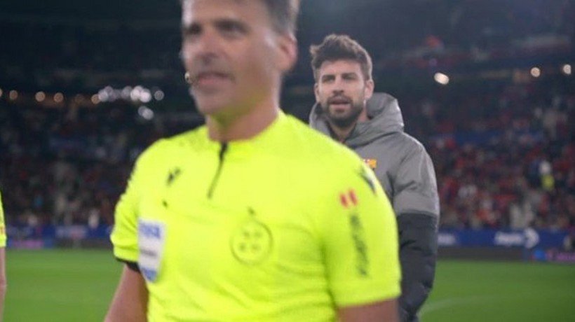 Expulsan a Piqué en su último partido como futbolista profesional