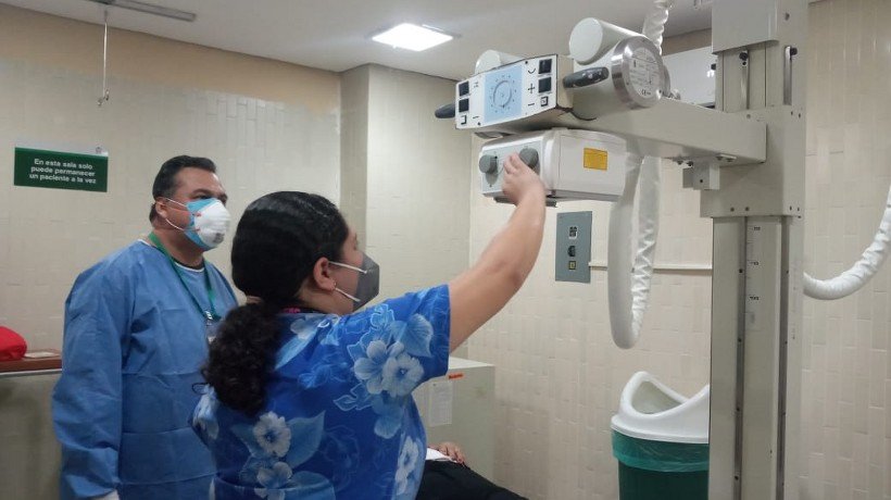 Reconocen IMSS labor de radiólogos en Guerrero