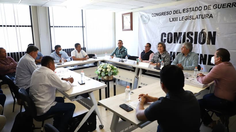 Congreso Guerrero: Informa Comisión de Hacienda a 4 municipios su presupuesto 2023