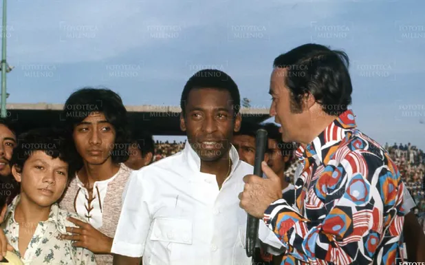 Así fue la visita del rey Pelé a Acapulco en los 70