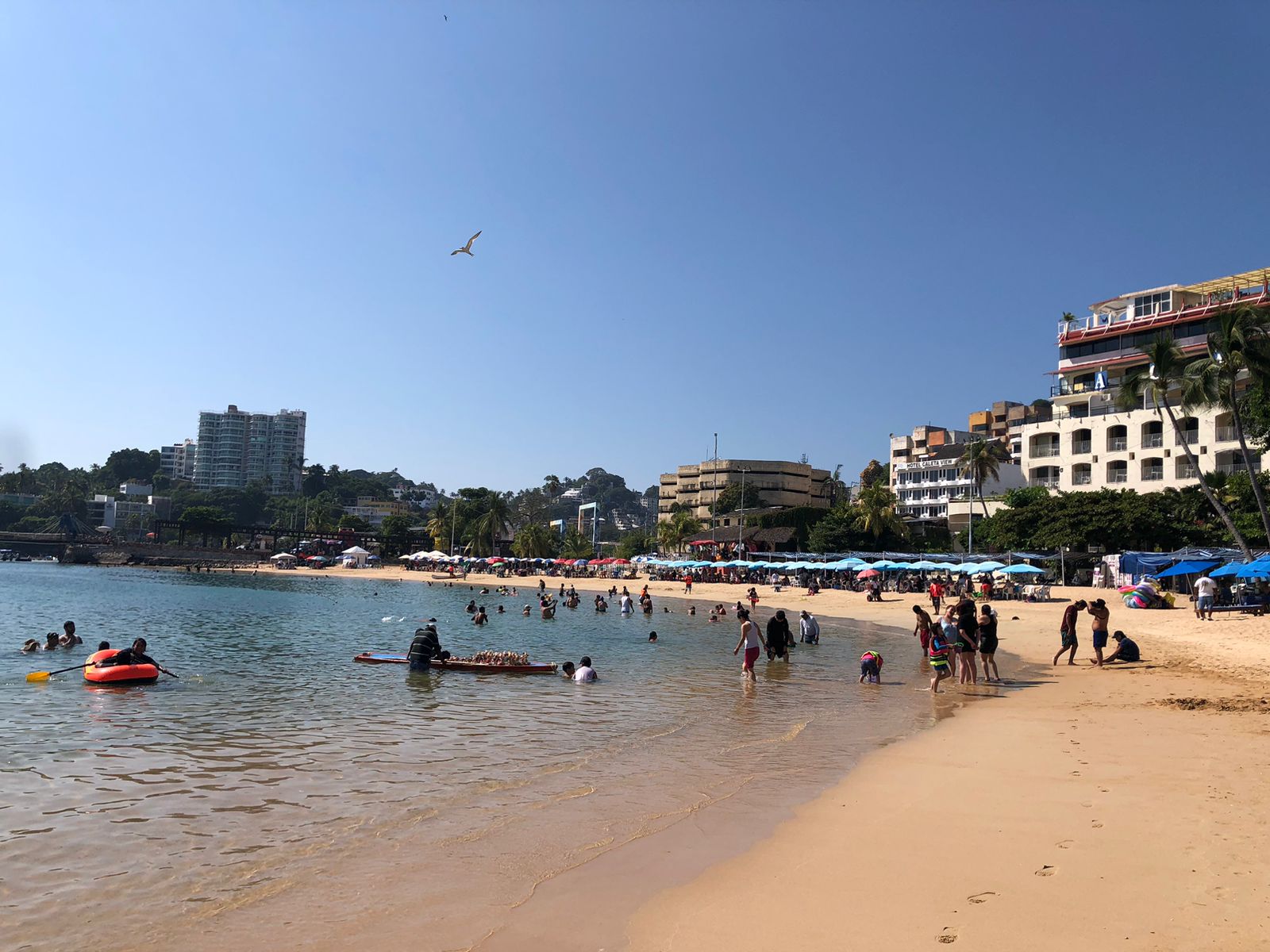 Conoce las 5 playas más populares de Acapulco