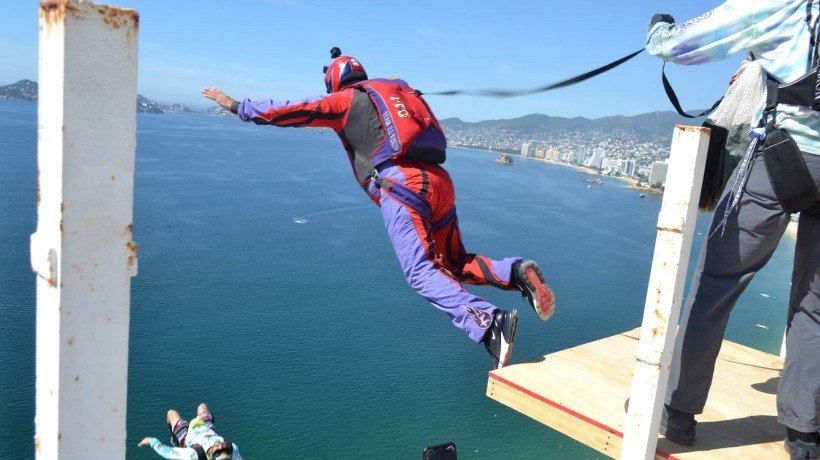 Concluye en Acapulco tour mundial de Salto de Base