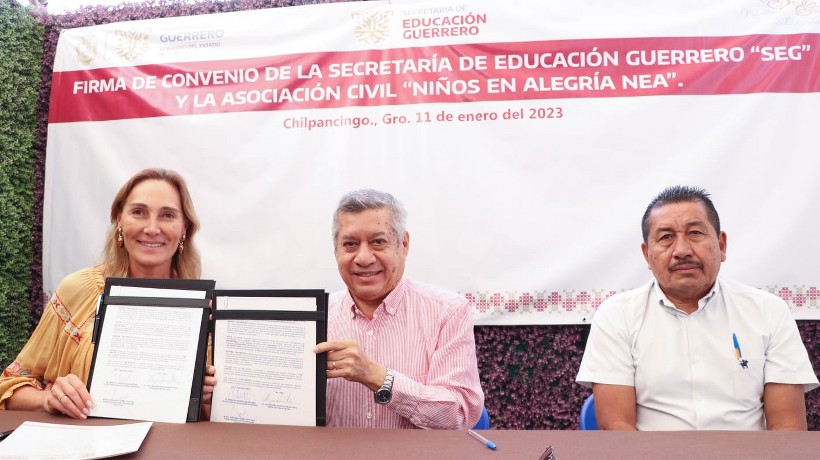 Firma Educación de Guerrero convenio para rehabilitar espacios educativos