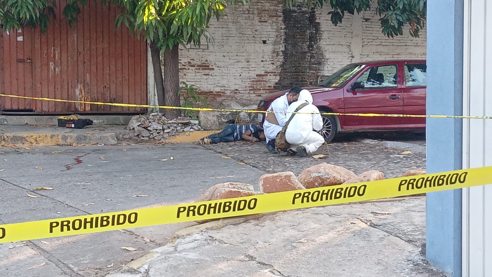 Encuentran un hombre sin vida en la colonia Jardín Azteca de Acapulco