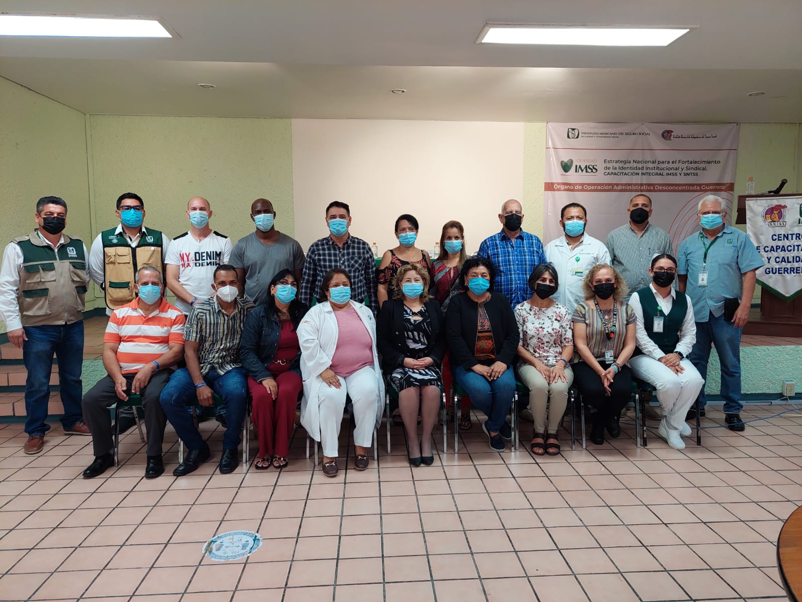 Llegan más médicos cubanos a Guerrero para estrategia IMSS-Bienestar