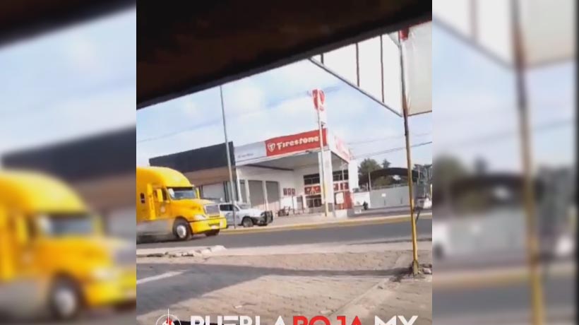 VIDEO: Balacera en Puebla por intento de robo de pipa de gas LP