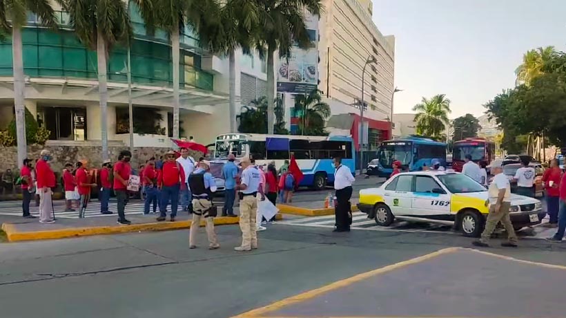 Denuncia Ayuntamiento de Acapulco a quienes bloquearon la Costera