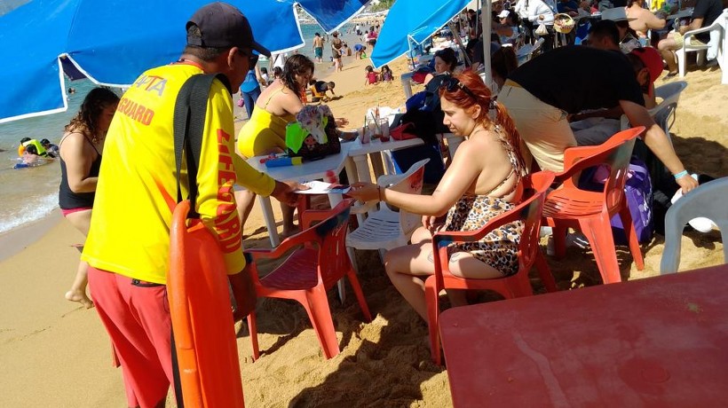 Dan en Acapulco más de 300 atenciones a turistas en vacaciones decembrinas