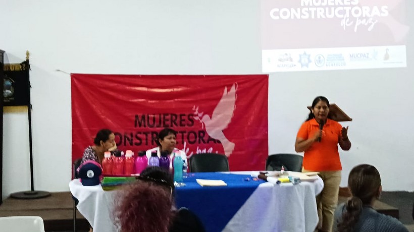 Se reúne SSP Acapulco con redes de Mujeres Constructoras de Paz