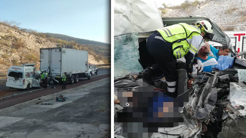 Choca ambulancia en la autopista del Sol; cuatro muertos