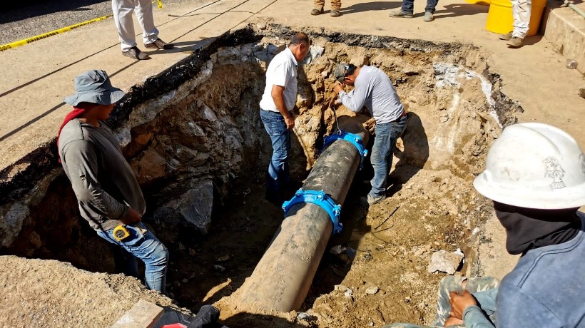 Concluye gobierno de Guerrero reparación de fuga de agua en la Escénica de Acapulco