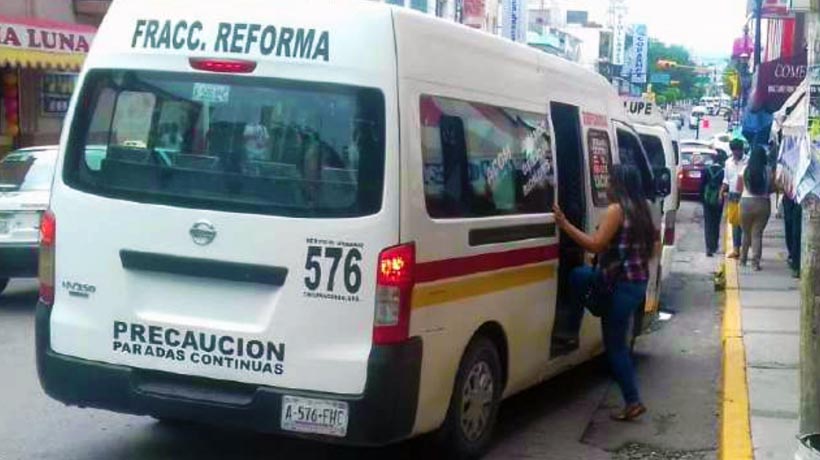 Autorizan aumento al transporte público en Guerrero