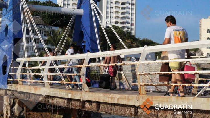 El puente de Caleta y Caletilla puede colapsar en cualquier momento