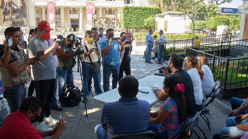 Juego político de AMLO, freno a aumento en autopistas: PRD Guerrero