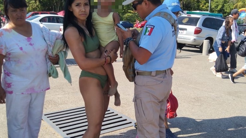 Se extravía niña de 4 años en la avenida Costera de Acapulco