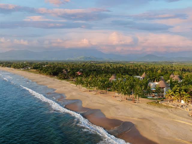 Fallece turista de la CDMX en playa de Zihuatanejo