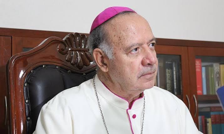 Pide Arzobispo combatir la extorsión