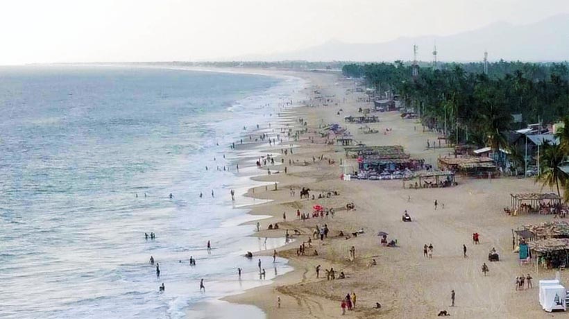 Ante oleada de turistas, pasan acapulqueños Semana Santa en casa