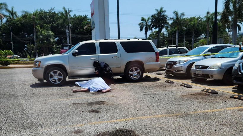 Asesinan a un hombre en estacionamiento de Acapulco Diamante