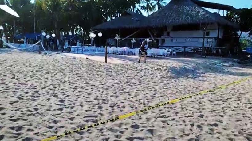 Asesinan a hombre mientras bebía cerveza en playa de Acapulco