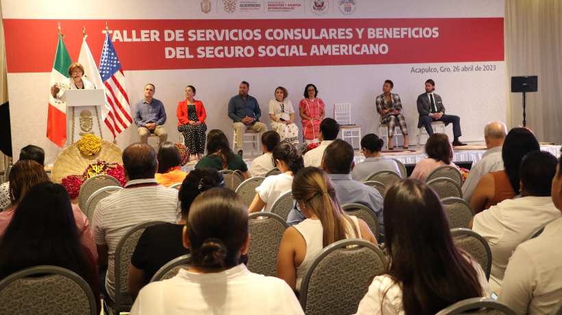 Imparten en Guerrero taller de servicios consulares