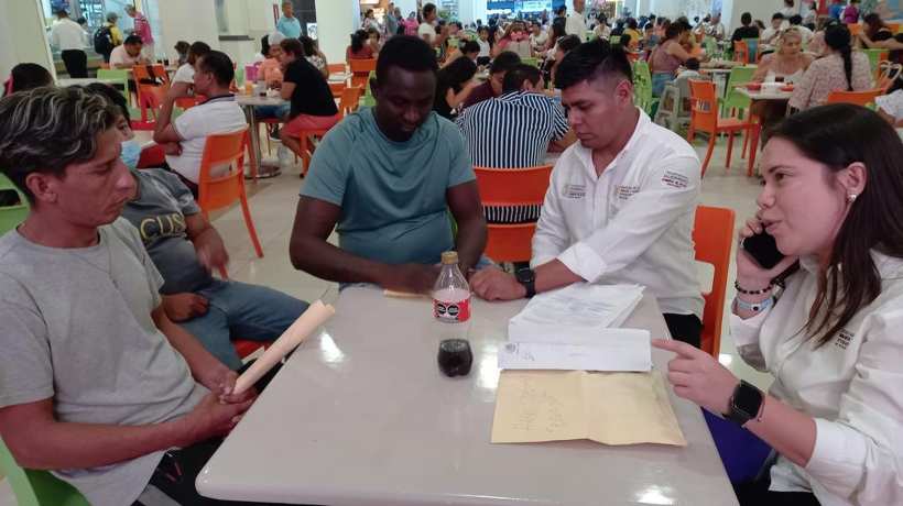 Gestionan repatriación de seis náufragos rescatados en costas de Acapulco