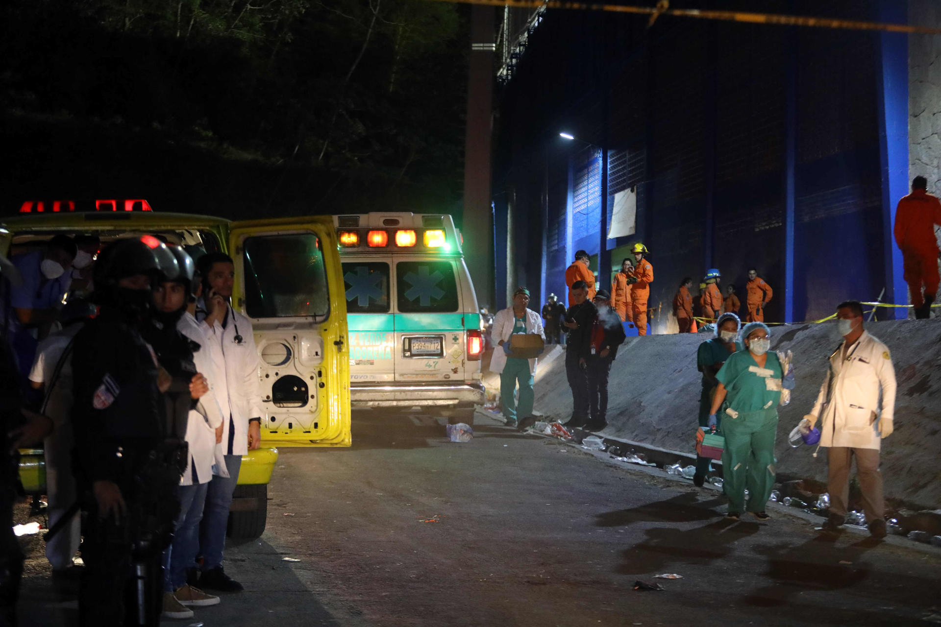 Tragedia en el Estadio Cuscatlán: Nueve personas fallecen en estampida en partido de fútbol