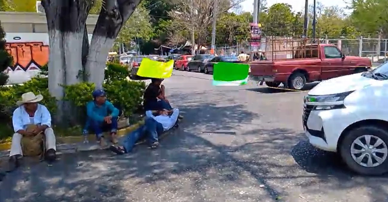Protestan campesinos en Sader de Chilpancingo