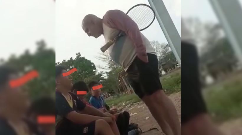 VIDEO: Extranjero insulta a niños en una cancha de QRoo