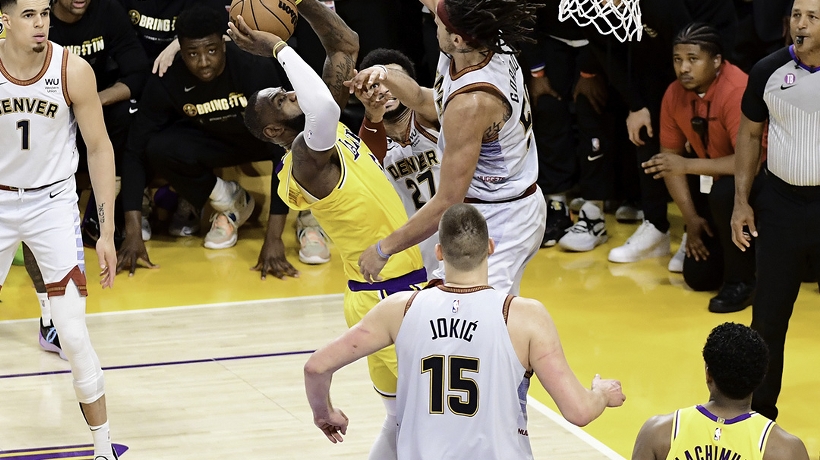 Avanzan Nuggets a las Finales de la NBA tras eliminar a los Lakers