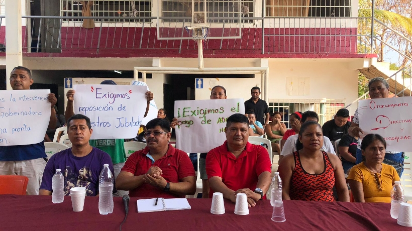 Denuncian falta de pago a maestros por 5 años en Acapulco