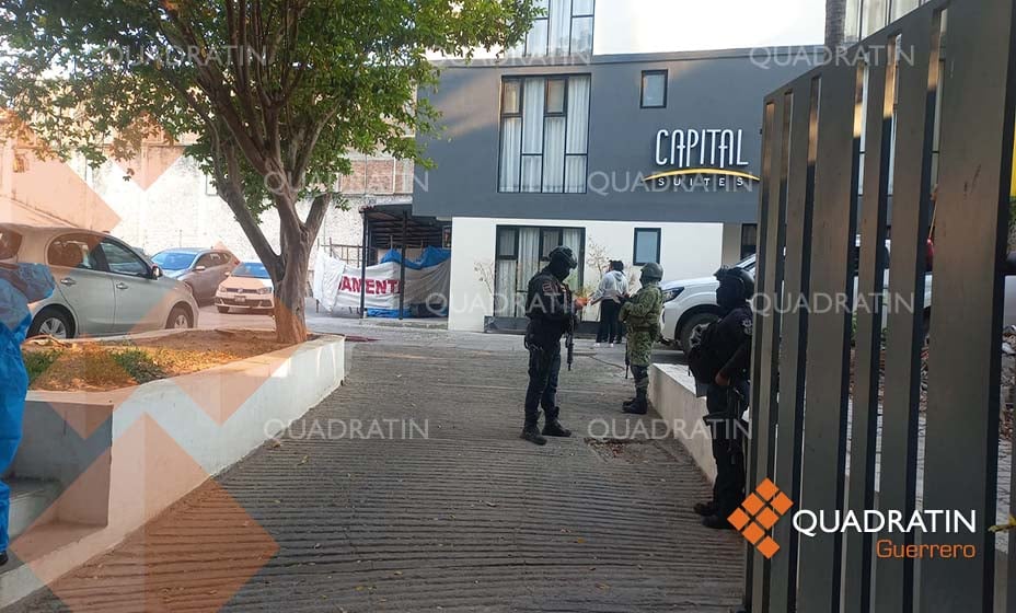 Hombre pierde la vida tras caer desde tercer piso de hotel en Chilpancingo