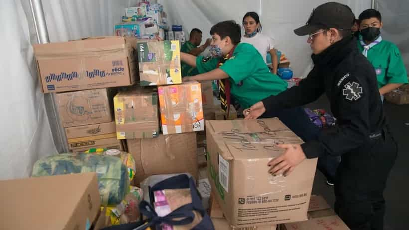 Donaciones para damnificados de sismo en Turquía no salieron de CDMX, revela periodista