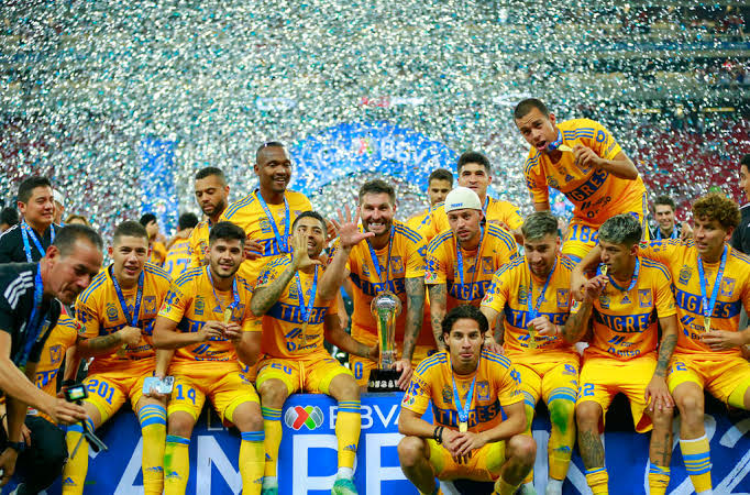 Tigres arrasa y se vuelve Campeón de Campeones de la Liga MX