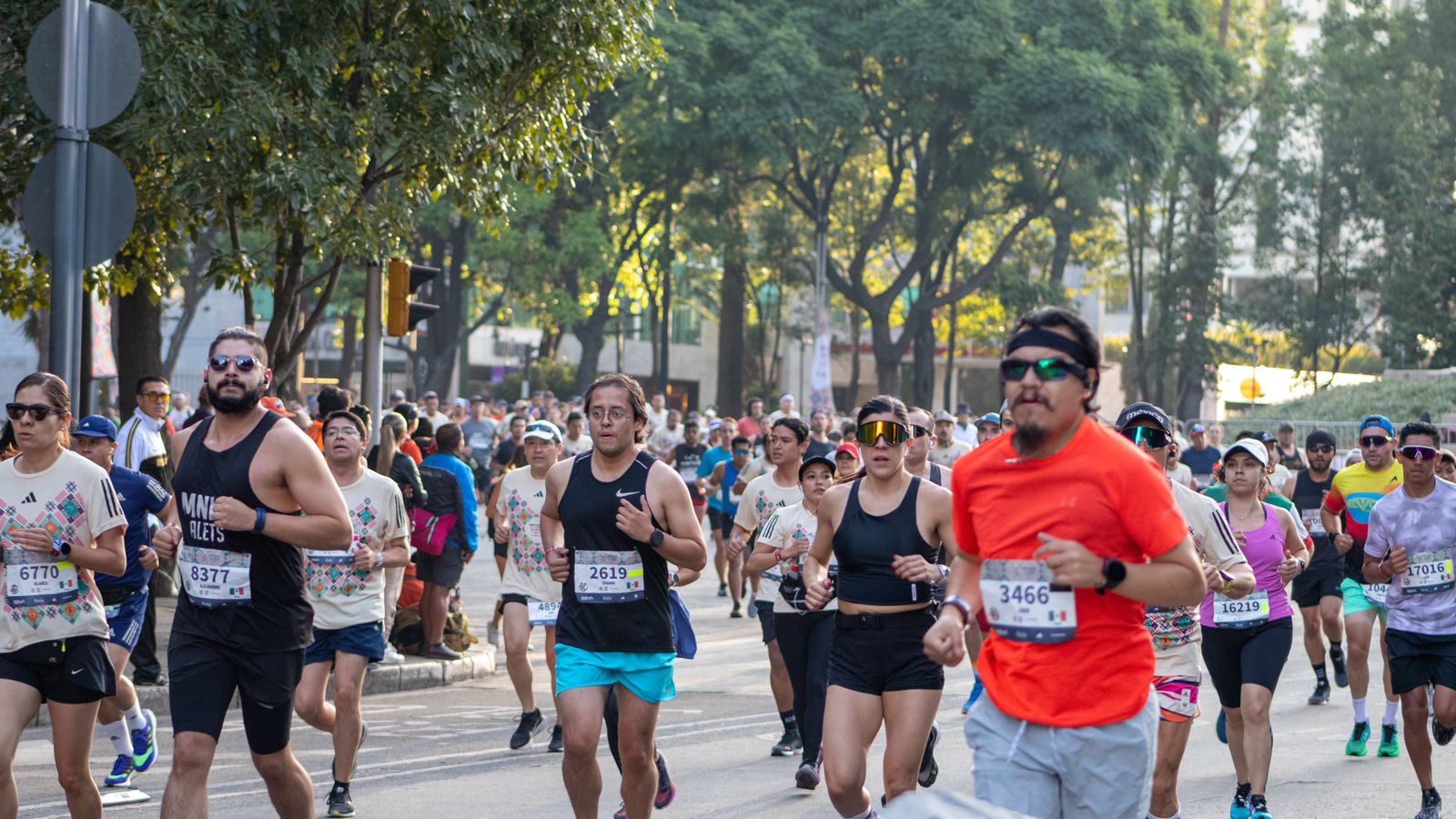 Ganan mexicanos el Medio Maratón de la Ciudad de México 2023