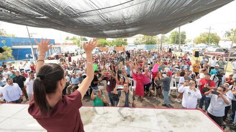 Se reúne Sheinbaum con pescadores y despicadoras en Tampico